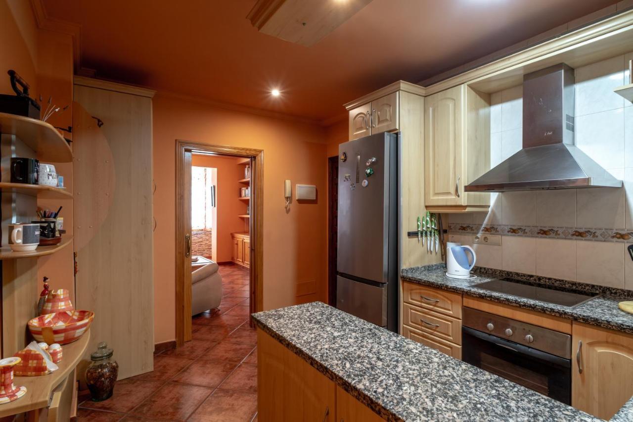 Apartamento Piso céntrico 1 min de la playa con terraza y BBQ Fuengirola Exterior foto